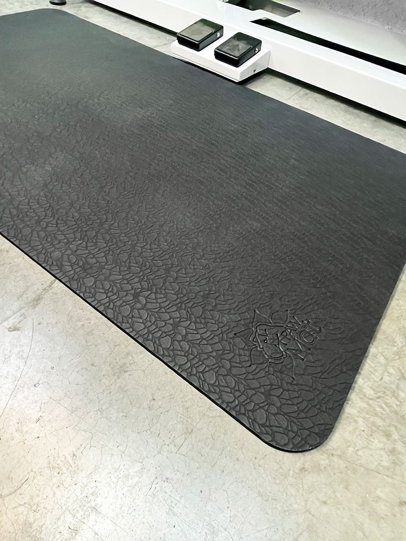 PawMat Anti-Fatigue Floor Mat, 44" x 24", Black