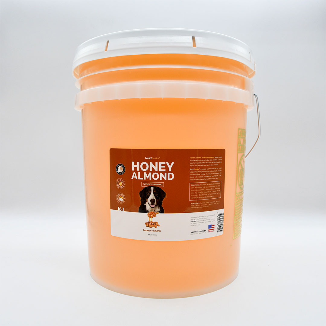Bark2Basics Honey and Almond Dog Shampoo, 5 Gallon