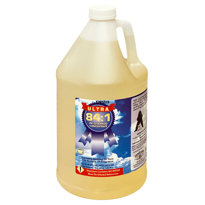 Front view of a gallon jug of Showseason Ultra 84:1 Pet Shampoo