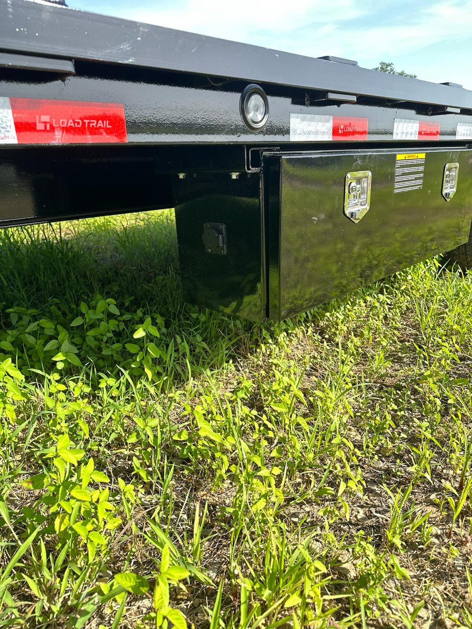 Toolbox Assy Side-Mount Removable Under Bed (Black) For Hydraulics