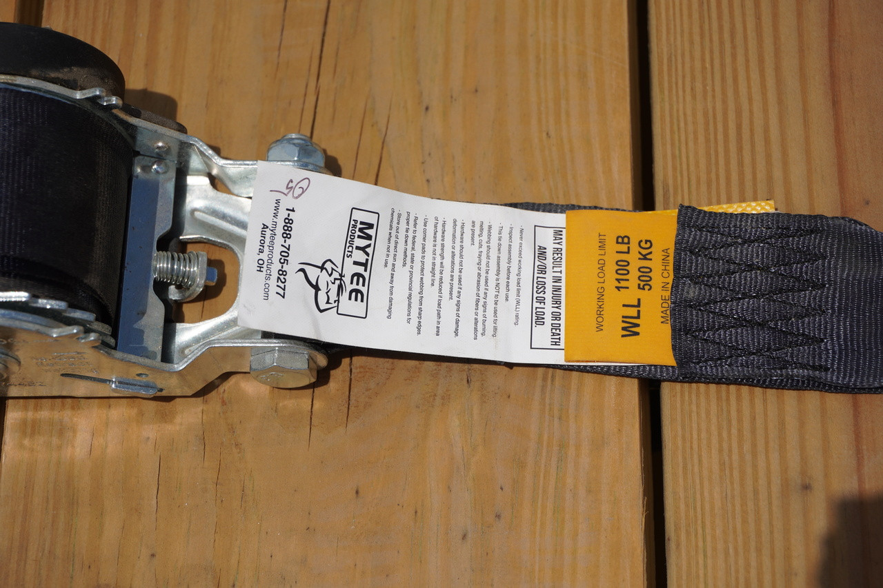 2" X 10' Auto Re-Tractable Ratchet Straps W/Coated S Hook