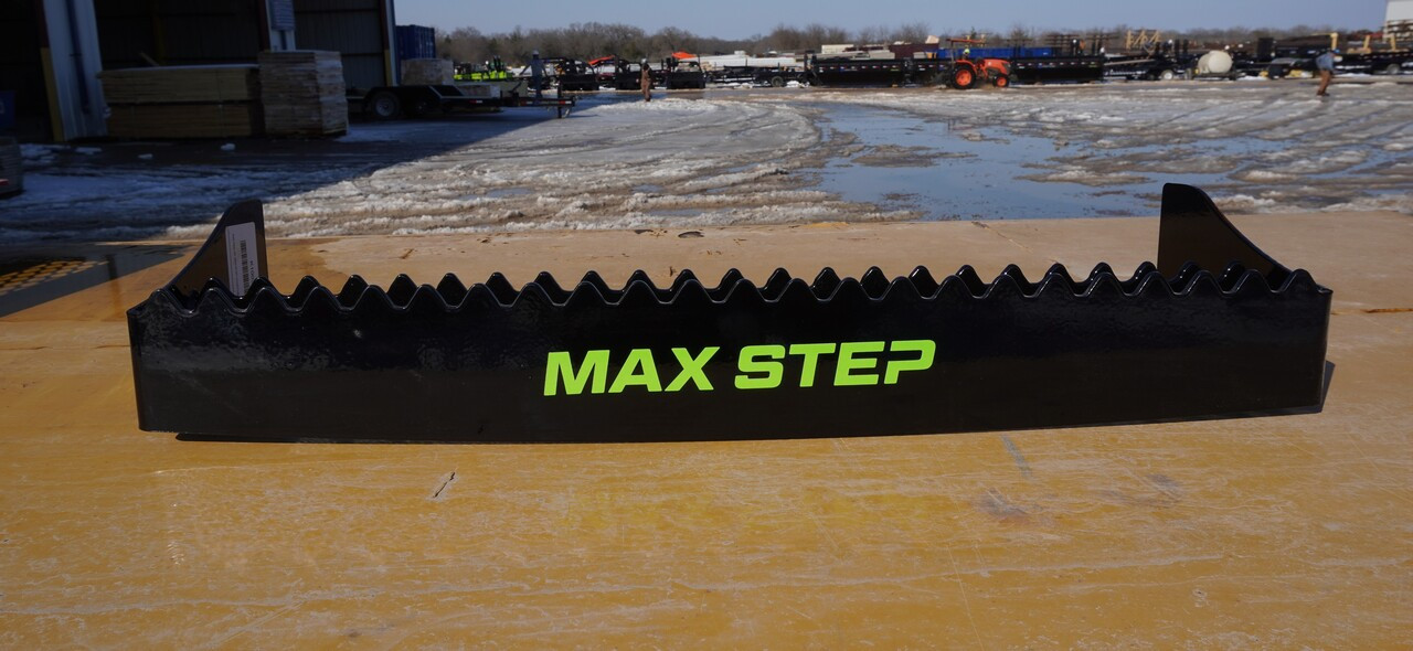 Step Assy 30" MAX-STEP (CH/DT)