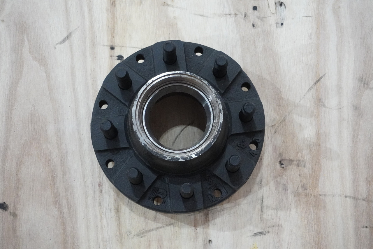 10K Gd Hub (ONLY) Threaded Cap BLACK 4.77