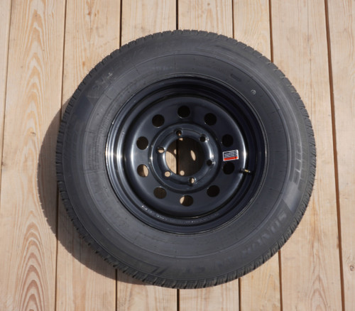 Wheel/Tires 15"X 6" 6 X 5.5 Black  Mod 225/75 R-15 (10-Ply) Radial