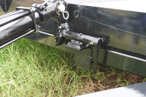 Cylinder, 2.5 X 8 Sh (HTR 2508) tie rod cylinder, with oil pipe and valve