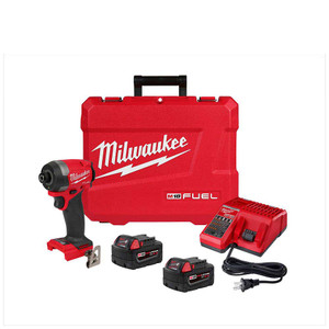 Milwaukee 2953-22 M18 FUEL 1/4-Inch Hex Impact Driver Kit Milwaukee 2953-22 M18 FUEL 1/4-Inch Hex Impact Driver Kit