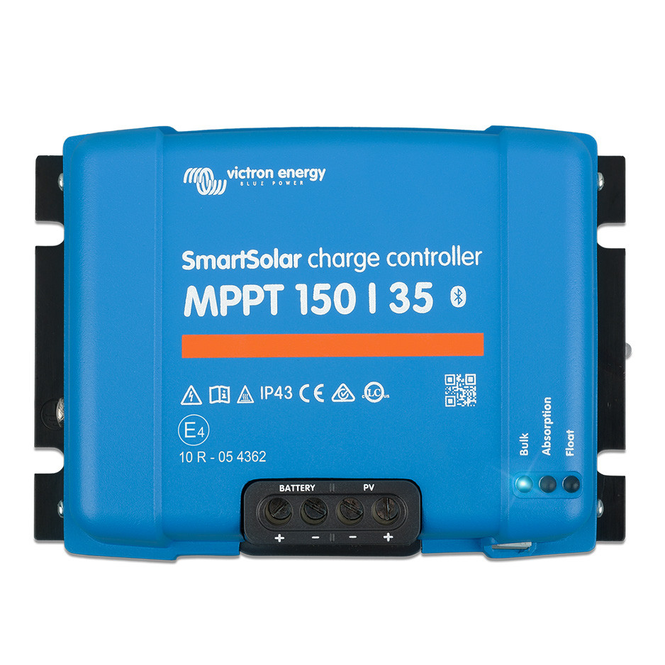 Victron SmartSolar MPPT 150/35 | Solar Charge Controller front facing