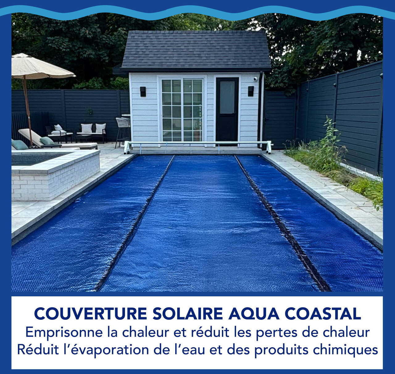 Couverture solaire rectangulaire Premium noire et bleue 20' x 40'