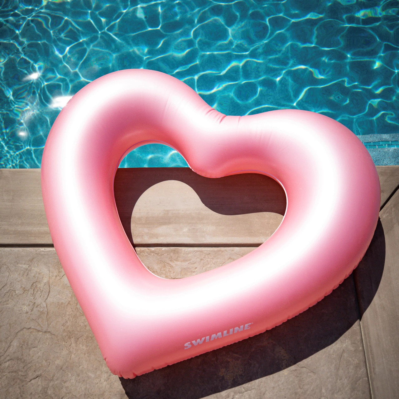 Metallic Heart Ring Float