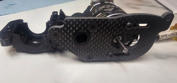 B7 Carbon Extended Motor Plate