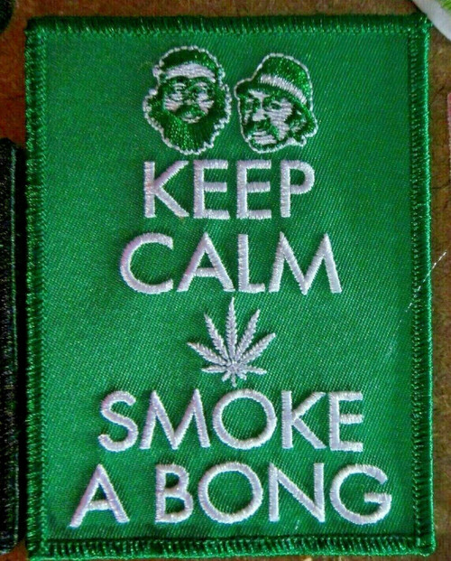 4 inches tall.  a new Cheech and Chong "Keep Calm, Smoke a Bong" embroidered patch. Sew or iron on.

Please note we will always combine shipping on like items.  Any additional patch or pin will ship for 50 cent per item.  Any additional payment will be reimbursed to your Paypal account.  Thank You.