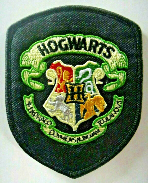 4 inches tall, Harry Potter "Hogwarts" Robe embroidered patch. Sew or iron on. New

Please note we will always combine shipping on like items. Any additional patch or pin will ship for 50 cent per item. Any additional payment will be reimbursed to your Paypal account. Thank You.