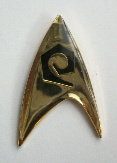 1 1/2 inch high, Star Trek Original Series Engineering logo enamel pin with clutch back. This is similar to that worn by Scotty and Uhura.  New.

Please note we will always combine shipping on like items.  Any additional patch or pin will ship for 50 cent per item.  Any additional payment will be reimbursed to your Paypal account.  Thank You.