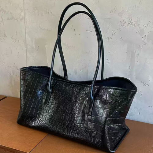 Luxury Crocodile Pattern Women Tote Bag Vintage Large Capacity Shoulder Handbag Minimalist Commute Women Commute Shopping Bag