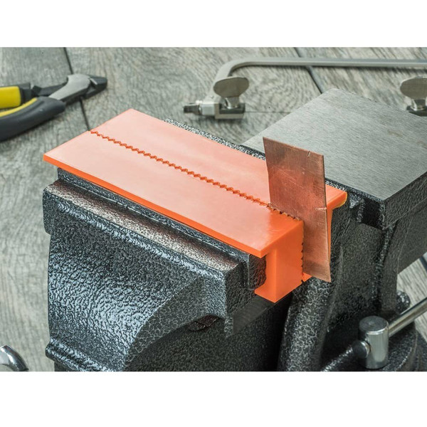 Spare Part for 2pcs 4.5/6 Inch Magnetic Soft Pad Jaw Rubber for Metal Vise Bench Machine Tools Hand Operated Fixing Clips Bench Vice Jaw Pads - (Size: 6inch)