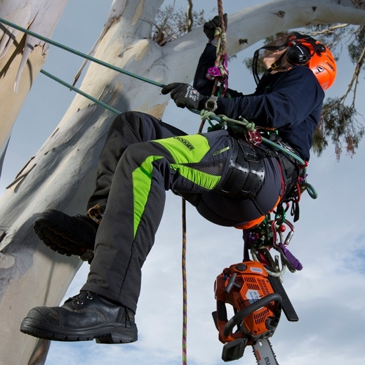 Clogger ZERO Chainsaw Pants Gen2