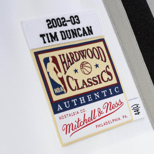 Mitchell & Ness Men's Tim Duncan Black San Antonio Spurs Hardwood