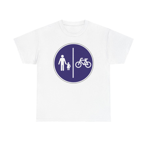 Hungary road sign D-029 (Hungary) (Road Sign) T-Shirt