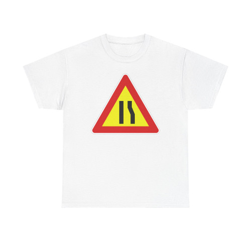 Segnale stradale italiano - strettoia asimmetrica a destra figura II 386 1992-1996 (Italy) (Road Sign) T-Shirt