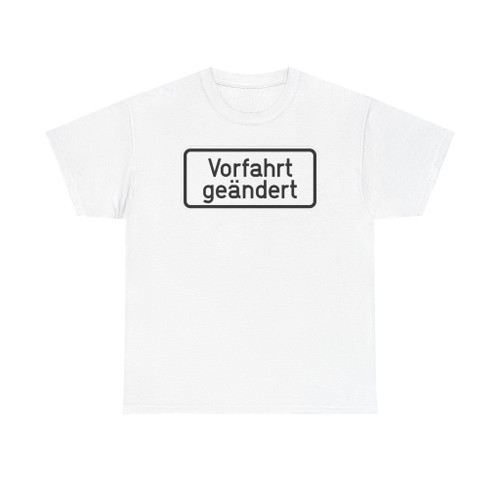 Zusatzschild 814 - Vorfahrt geändert StVO 1970 (Germany) (Road Sign) T-Shirt