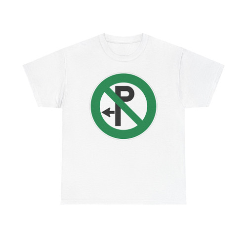 Zeichen - Parkverbot mit Linktspfeil Privat (Germany) (Road Sign) T-Shirt