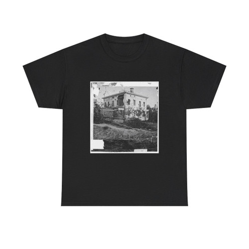 Atlanta, Ga. The Shell-Damaged Ponder House (U.S. Civil War) T-Shirt
