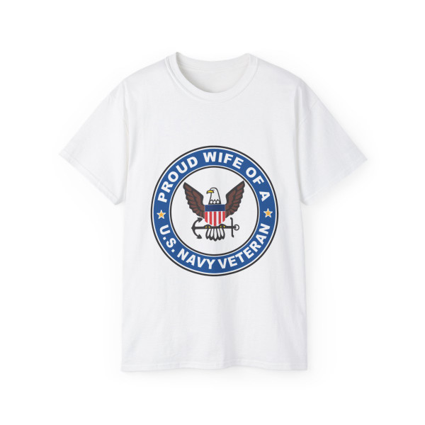 US Navy Veteran Proud Wife (U.S. Navy) T-Shirt