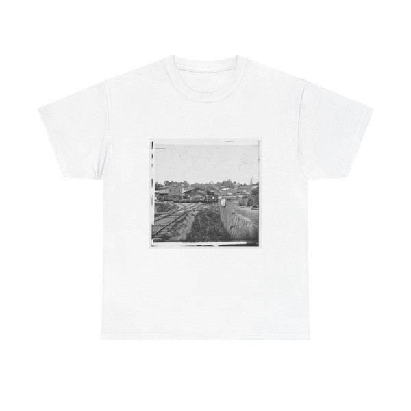Railroad Depot in Warrenton (U.S. Civil War) T-Shirt