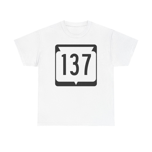WIS 137 (Wisconsin) (Road Sign) T-Shirt