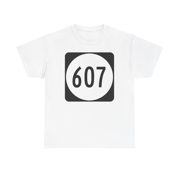 Circle sign 607 small (United States) (Road Sign) T-Shirt