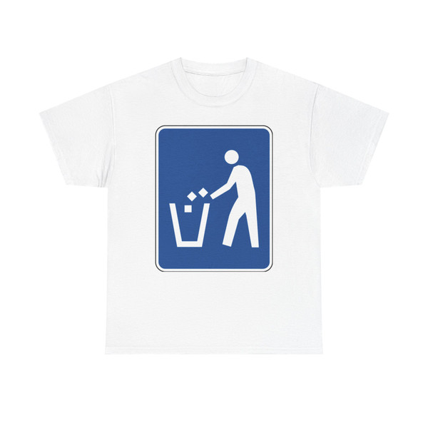 MUTCD D9-4 (United States) (Road Sign) T-Shirt