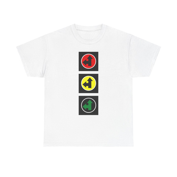S-3a - directional traffic light with signals for driving straight ahead and turning left (Poland) (Road Sign) T-Shirt