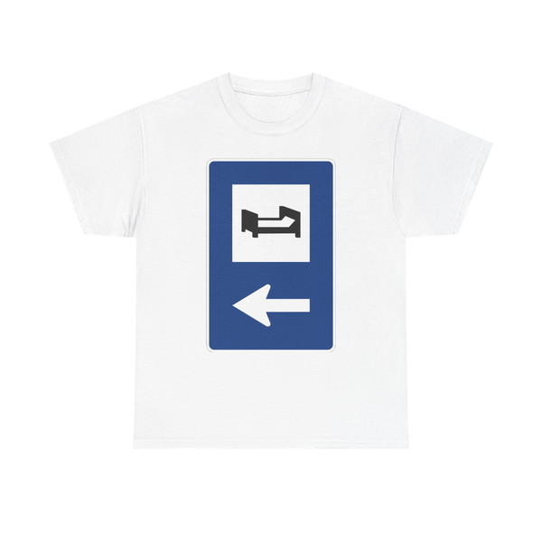 Zeichen 375b - Autobahnhotel mit Pfeil linksweisend StVO 1970 (Germany) (Road Sign) T-Shirt