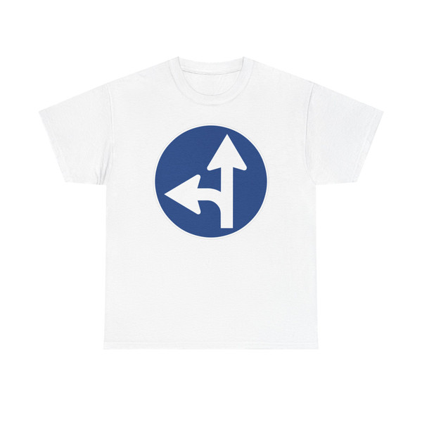 Zeichen 215 - Vorgeschriebene Fahrtrichtung geradeaus und links StVO 1970 (Germany) (Road Sign) T-Shirt