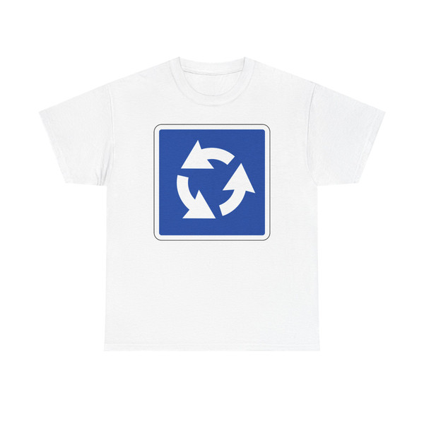 원형도로 (North Korea) (Road Sign) T-Shirt