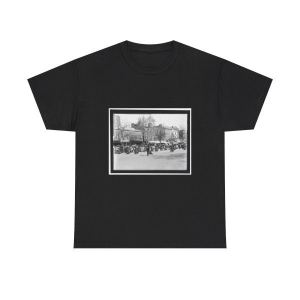 A Full Brass Band Composed of Women, Heading One of the Posts From the Dept. Of Pa. (U.S. Civil War) T-Shirt
