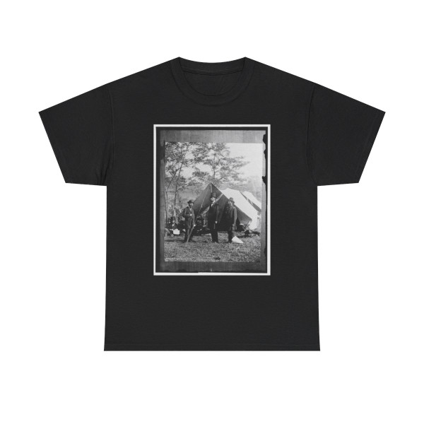 Antietam, Md. Allan Pinkerton, President Lincoln, and Maj. Gen John A. Mcclernand (U.S. Civil War) T-Shirt