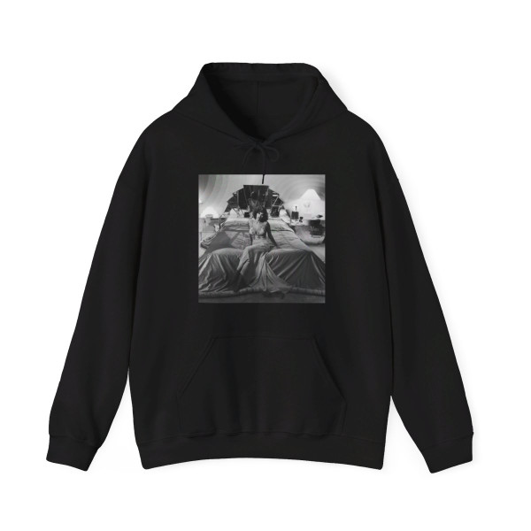 Raquel Welch #286 (Vintage Female Icon) Hoodie