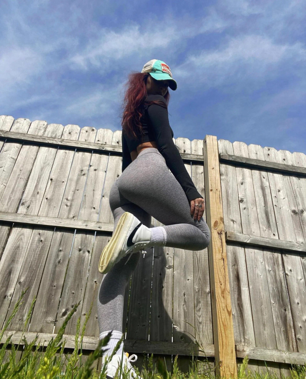 Scrunch Booty Gray – Best Leggings Ever