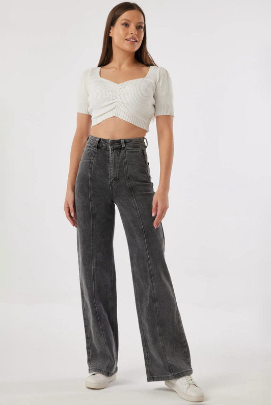 Wide Leg Dad Jeans in Black
