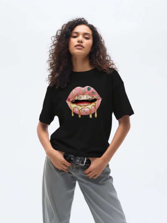 Gold Lips Graphic Printed T-Shirt