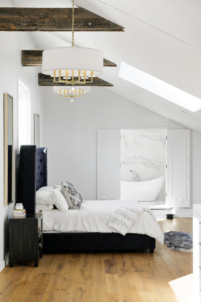 Paxton Six Light Chandelier (8116-AG)