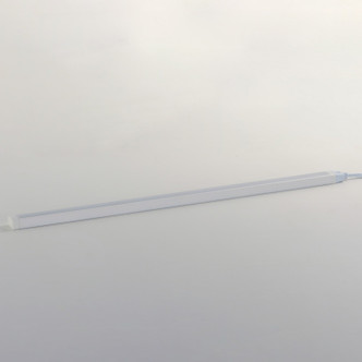 CounterMax 120V Slim Stick LED Under Cabinet (88954WT)