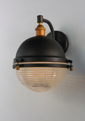Portside One Light Outdoor Wall Lantern (10186OIAB)