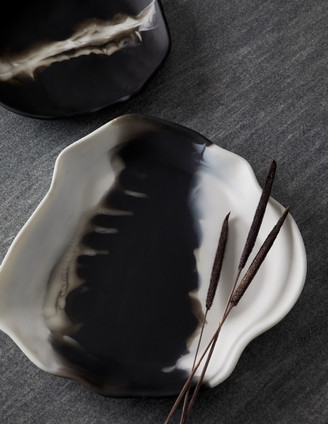 Hollies Trays, Set of 2 (5622)