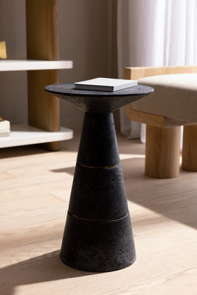 Ver Accent Table (FAC01)