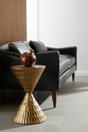 Castanza Accent Table (FAI13)
