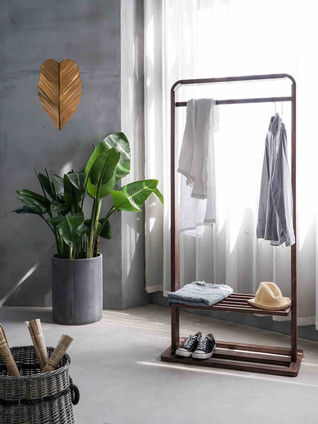 Banana Leaf Two Light Wall Sconce (901K02GO)