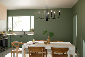 Deela Eight Light Chandelier (52528BK)