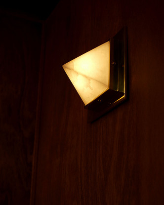 manufacturer_finish:Patina Brass/Alabaster|manufacturer_glass:Unspecified